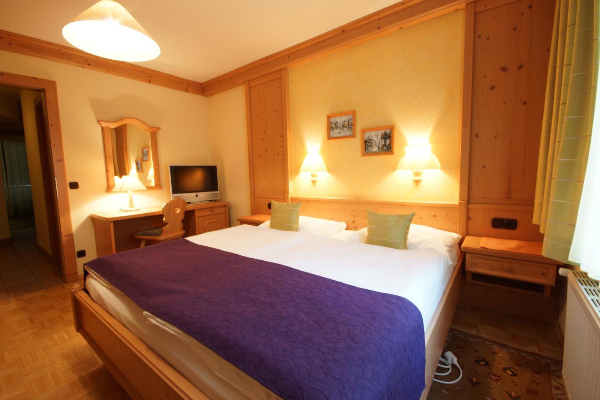 Landgasthof Trattnig Schiefling am See Room photo